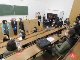 Virail helps thousands of travelers plan their. Val D Oise Cergy Pontoise Une Centaine D Etudiants Ont Repris Le Chemin De L Universite La Gazette Du Val D Oise