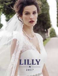 Bei über 2000 gelisteten hochzeitskleidern ist auch sicherlich dein traumkleid für deine hochzeit dabei. Brautkleider Katalog Bestellen Brautmoden Katalog Online Anfordern Gratis Hochzeit