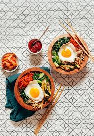 Easy Bibimbap With Gochujang Sauce Minimalist Baker Recipes Recipe Bibimbap Bibimbap Recipe Recipes