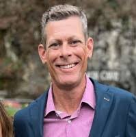 Jamie Luckett's Instagram, Twitter & Facebook