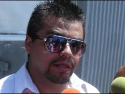 Continúa persecución, tuve que huir de Coahuila: Milton Martínez. Con Loret  de Mola