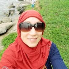 Lisa Clem Johnson (@begummubarik)