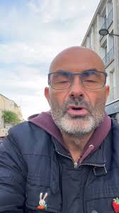 19h Vernissage de l’expo Les Héros du Peuple sont Immortels au @le_super_9  par @oiry.stephane avec David Euthanasie @contre_cultours dans le cadre du  festival @a.tours.de.bulles , #ledarondelaculture ...