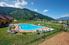 Bei diesem multisportfeld bleiben (fast) keine wünsche offen. Camping Bella Austria Schon Gelegener Campingplatz Mit Pool