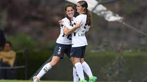 Cu no pesa lo suficiente y emotivo, con el apoyo de la afición, así fue el primer partido de pumas femenil en la cancha del. Futbol Femenil Pumas Femenil Golea A Monarcas Marca Claro Mexico
