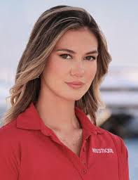 Spencer Calvert's Instagram, Twitter & Facebook