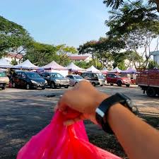 Persiapan pemasyhuran tengku ampuan pahang, tengku mahkota via sewa tapak pasar tani stadium muar, sewa tapak pasar tani mardi, sewa tapak pasar tani upm, sewa tapak pasar tani fama, sewa tapak pasar tan. Photos At Pasar Tani Seksyen 17 Market In Shah Alam