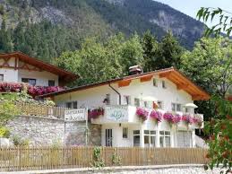 Hotel haus kranewitter in nassereith. Nassereith Pensionen Zimmer Unterkunfte Ab 35