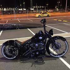 Substrat D Essence Radicale Harley Bobber Harley Softail Motorcycle Harley