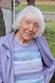 at the dawn of television coming to our area in the mid 50's, this was one  of the first TV shows that I remember seeing in Utterson...  https://upload.wikimedia.org/wikipedia/commons/5/56/Sky_King_cast.JPG do  you remember... |