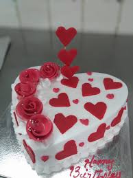 Engagement cake design engagement cakes engagement rings fancy cakes cute cakes heart birthday cake rodjendanske torte cake decorating engagement cake for an attorney and artist. Heart Shape Black Forest Cake