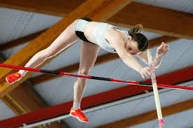 400 m haies masculin : Meeting Feminin Du Val D Oise Ninon Guillon Romarin Sur Sa Faim L Equipe