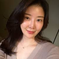 30+ "Fiona C." profiles