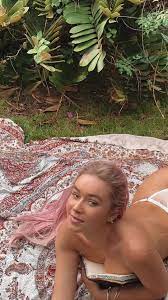 Kelly Lauren - Thothub