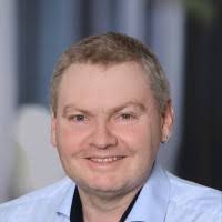 100+ ملفًا شخصيًا يحتوي على “Ritthaler”