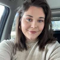 Anna Airheart's Instagram, Twitter & Facebook