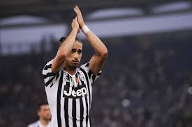 Giornata di vigilia in casa roma, l'allenatore giallorosso paulo fonseca ha parlato in conferenza stampa a poche ore dal match di campionato contro la juventus: Cm Inter Move Into Pole For Caceres After Signing Fonseca