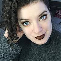 Tessa Chambers's Instagram, Twitter & Facebook