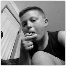 connor hooper AV (@HooperConnor)