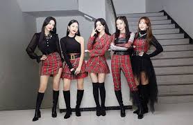 Prepare cake mix according to package directions, substituting buttermilk for water. Red Velvet Irene S Return To The Public Eye Draws Mixed Reactions Kpopstarz
