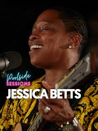 Jessica Betts Covers Katy Perry's 'I Kissed a Girl' Live