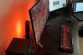 Philips Hue Play Review This Versatile Bias Lighting Kit Syncs With Your Pc Techhive
