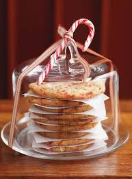 Biscuits Aux Cannes De Bonbon Ricardo Recipe Candy Cane Cookies Candy Cane Cookie Recipe Easy Christmas Cookie Recipes