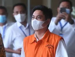 Hmmm...! MA Sunat Hukuman Mardani Maming jadi 10 Tahun Penjara - Monitor  Indonesia