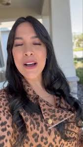 Aurea Nieves's Instagram, Twitter & Facebook