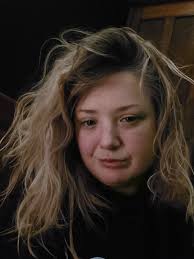 Im looking to make some female friends. Im a mum of 2 children whos life  revolves around her family. Im 32 and would like to have a friend with same  values as