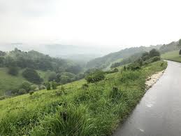 Helped by the early pacing of the ineos grenadiers and a tailwind on the exposed upper slopes, the yellow jersey summited the 20km long official segment from bedoin in 57:16 at an. Xntpjb9apu S4m