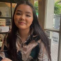 Tom Moua's Instagram, Twitter & Facebook