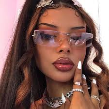 Y2kgems On Instagram Hope Your Day Is Going Amazing Tag Your Friends 1 Make Sure You Check Out My Black Girl Aesthetic Bad Girl Aesthetic Beauty