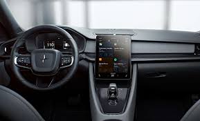 Once a division of volvo, polestar is now a standalone brand focused on sustainable electric performance. Polestar 2 Hier Hat Android Das Sagen Autogazette De
