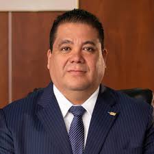 Guzmán busca la consolidación y nuevos sectores