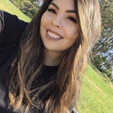 Yesenia Martin's Instagram, Twitter & Facebook