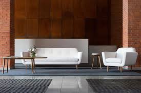 Pour créer une véritable ambiance à votre séjour, vous ne pourrez qu'être séduit par l'achat de ce magnifique canapé 3 places. Offrez Du Style A Votre Interieur Avec Un Canape Blanc Design France Canape