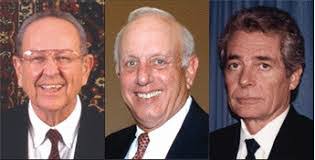 Julian Saul's Instagram, Twitter & Facebook