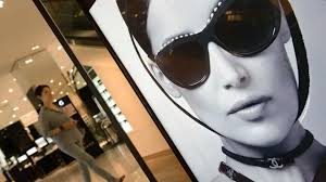 Yvon Chouinard: Kisah miliarder yang 'benci' jadi orang kaya dan  menyumbangkan hartanya