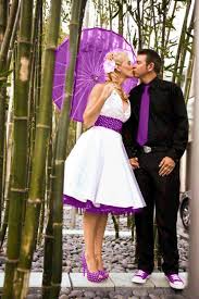 Edited Pinup Wedding Couple Would Do This But Red Rockabilly Wedding Dresses Rockabilly Wedding Red Wedding