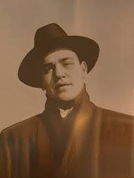 Victor acting like a Mafia Boss! 🤨