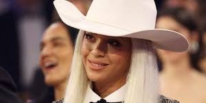 Beyoncé And Jay-Z Support Blue Ivy On The Red Carpet