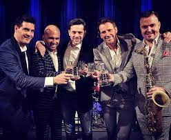 Relive the days of the rat pack with las vegas' most famous entertainers and their live big band as they appeared live in the sands hotel copa with a stellar cast of some of the finest performers in the business, the rat pack is back has been hailed as the next best thing to seeing the original rat. The Rats Are Back Gin1404