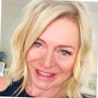 Bronwyn Nelson's Instagram, Twitter & Facebook