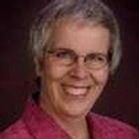 Gwen Plummer's Instagram, Twitter & Facebook