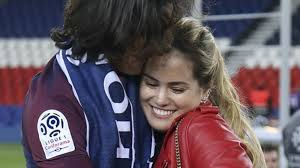 Jugador de la selección uruguaya. Sportmob Facts About Jocelyn Burgardt Edinson Cavani S Girlfriend