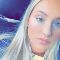 Amanda Mcdowell's Instagram, Twitter & Facebook