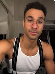 Devon Michael Brown (@thedevonbrown) • Instagram photos and videos