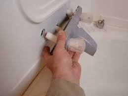 Replace Or Repair A Mobile Home Bathtub Mobile Home Repair Mobile Home Renovations Mobile Home Repair Remodeling Mobile Homes