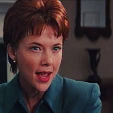Hey, #annettebening, could you donn the Sydney Ellen Wade costume and head  over to the #whitehouse to prevent a climate disaster? K thanks.